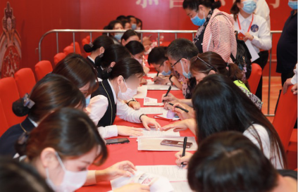 首开热销7成！  央企鲁能领跑栖霞改善人居