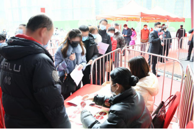 首开热销12.8亿！宝能·滨江府致谢一城厚爱！