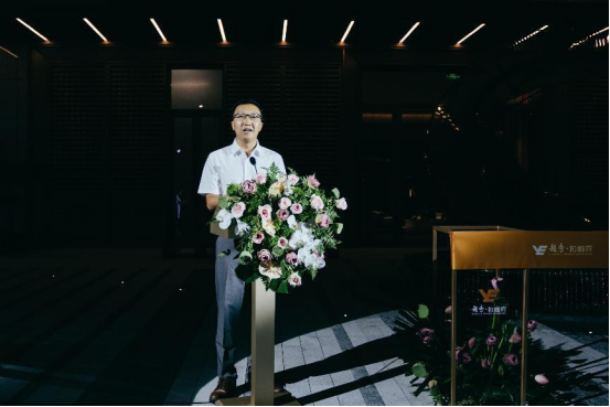 越秀华东 | 南京和樾府：大美无言！美学会所和景观示范区落成！